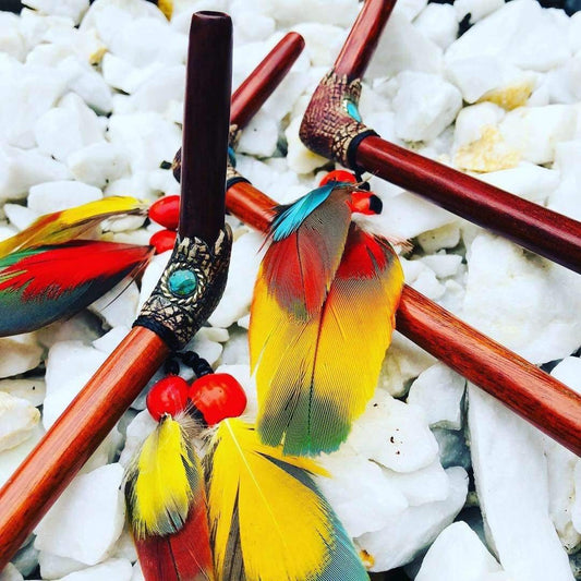 Palo Sangre Tepi with Feathers